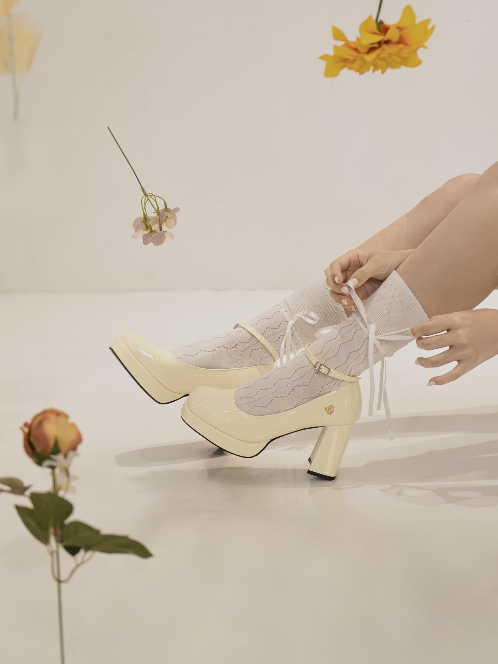 Lovina Collection LIGHT YELLOW
